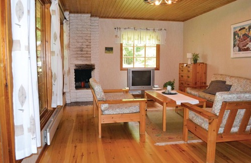 Vathult House | Lovely home in Gislaved with lake view