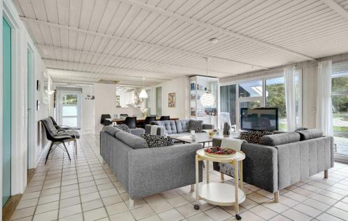 Udsholt Sand House | Lovely Home In Græsted With Kitchen