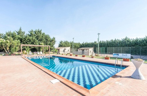 Grammichele House | Lovely home in Grammichele with WiFi