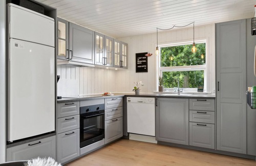 Hadsund House | Lovely home in Hadsund with WiFi