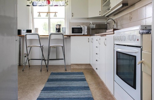 Hestra House | Lovely home in Hestra with WiFi