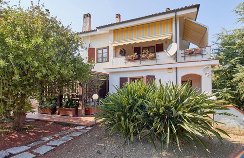 Torrazza House | Lovely home in Imperia -IM-