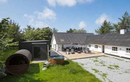 Nr. Lyngby House | Lovely Home In Løkken With Sauna