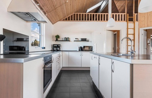 Nr. Lyngby House | Lovely home in Løkken with sauna