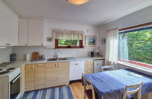 Masfjorden House | Lovely home in Masfjordnes with WiFi