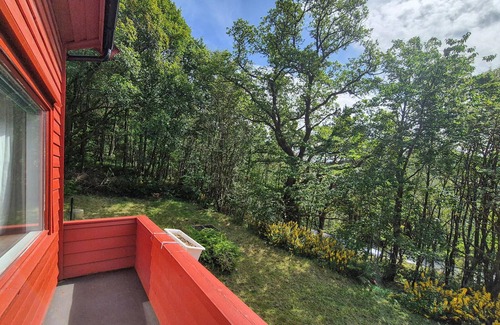 Masfjorden House | Lovely home in Masfjordnes with WiFi