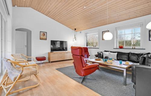Udbyhøj House | Lovely Home In Ørsted With Wifi