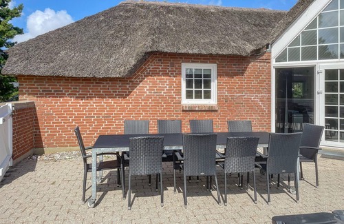 Klegod Strand House | Lovely home in Ringkøbing with sauna