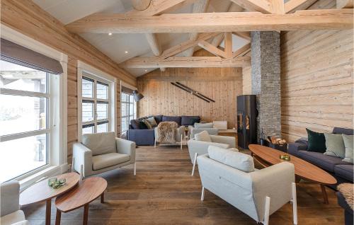 Sjusjoen House | Lovely Home In Sjusjøen With Sauna