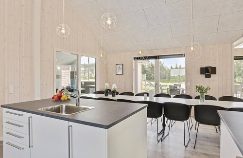 Spøttrup House | Lovely home in Spøttrup with sauna