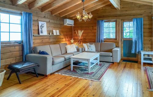 Møre og Romsdal House | Lovely Home In Stranda With Wifi