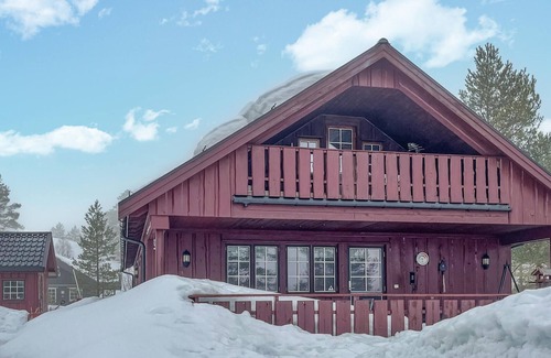 Nissedal House | Lovely home in Treungen with sauna