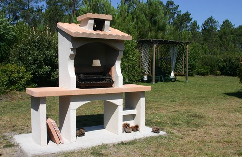 Lacanau House | Lovely house, facing south, quiet and wooded area, near lake, pool