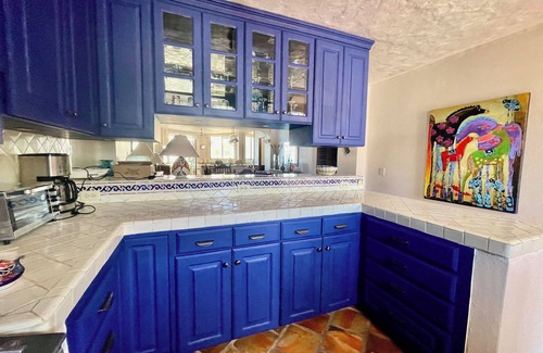 Emiliano Zapata Condo | Lovely Ocean View, Beach Front Condo in the Romantic Zone, Puerto Vallarta