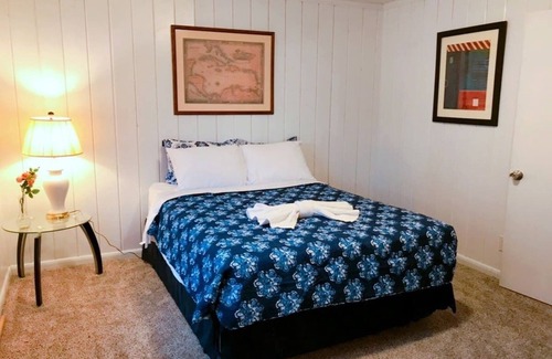 Westerwood Apartment | Lovely one bedroom apartment in historical area