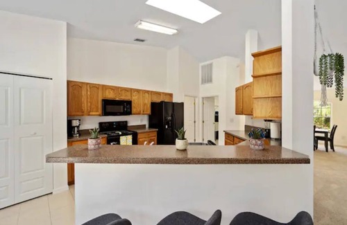 Dunnellon House | Lovely Pool Home. Sleeps 10. Secluded & Peaceful.