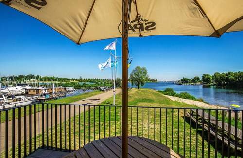 Ophoven Boat Rental | Lovely ship in Ophoven with lake view