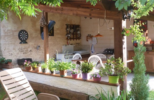 Chaumousey Apartment | Lovely studio-loft in old farmhouse Sleeps 4.