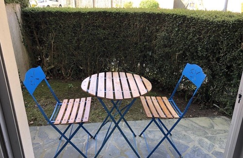 Saint-Cast-le-Guildo Apartment | Lovely, tastefully renovated studio in a residence close to the center and the large beach, with.