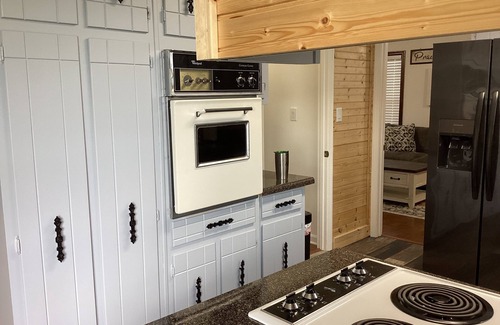 Rainsville House | Lovely totally renovated 3-bedroom house with charm and comfort in Rainsville AL