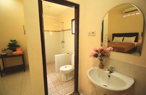 Lovina Hotel | Lovina Beach Hotel