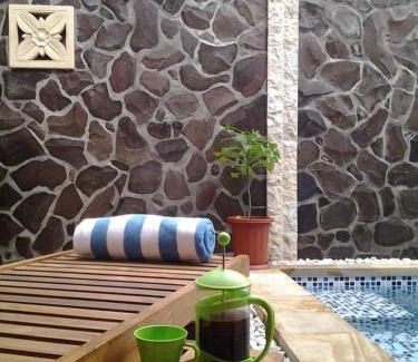 Lovina House | Lovina Oasis Hotel