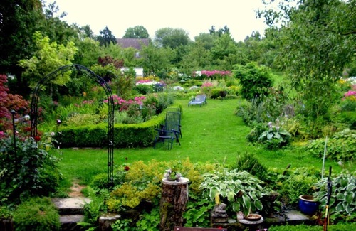 Feldrom Apartment | Lovingly furnished new FEWO for 2 people in an absolutely quiet location