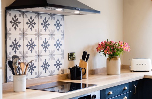 Barnard Castle House | LOW THEARNS, family friendly, with open fire in Middleton-In-Teesdale