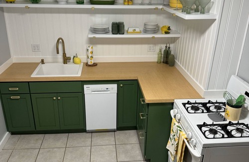 Somerset Apartment | Lower unit of a two-story duplex w/two bedrooms in Somerset with WiFi, AC