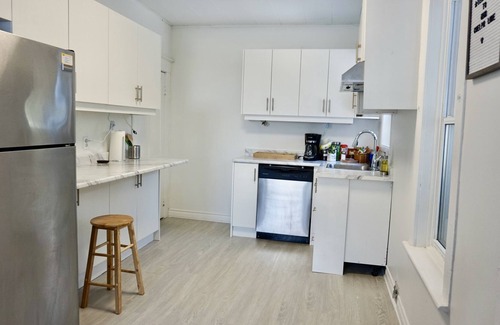 Halton Regional Municipality Cottage | Lowville cottage