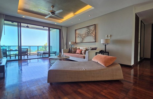 Hua Thanon Apartment | Luaana@Shasa - 2BR Apartment with Ocean View