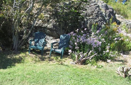 Lubec House | Lubec DownEast Village Ground Level Apartment- Walk To Beach And Restaurants