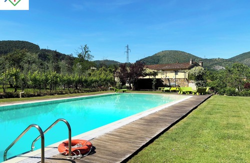 Santa Maria del Giudice Villa | Lucca | The Palazzaccio with Pool by TuscanyWeGo