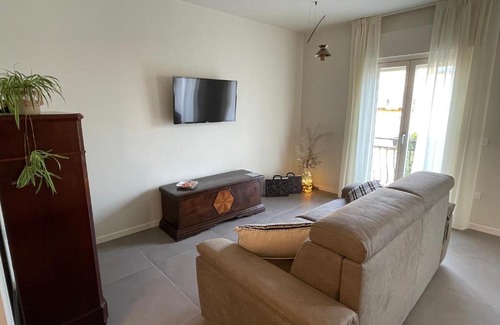 Lazise Old Town Apartment | Lucia Holiday Apartments