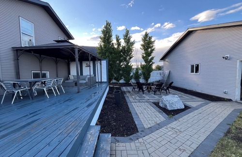 Sylvan Lake House | Lucky Lake House