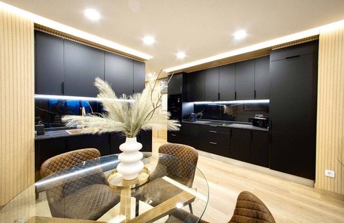 Lugo Apartment | Lucus Skyline by Lugo Collection