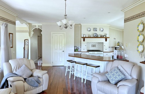Healesville House | Lucy's House Serenity