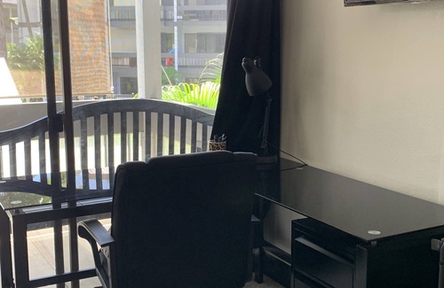 Hilo Apartment | Lucy's Place nAir Conditioned Studio with Murphy bed