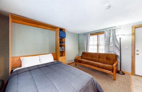 Ludlow Hotel | Ludlow Lax