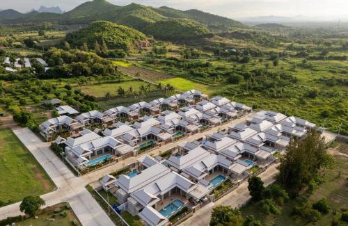 Pak Nam Pran Villa | Luekpanee pool villa pranburi