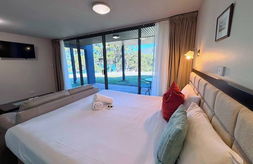 Eaglehawk Neck Hotel | Lufra Beachside Hotel