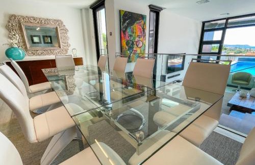 Sanxenxo Villa | Lujosa villa vistas al mar y piscina climatiza