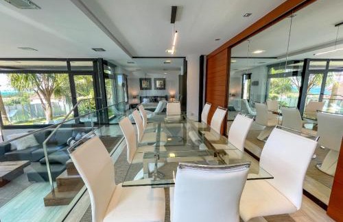 Sanxenxo Villa | Lujosa villa vistas al mar y piscina climatiza