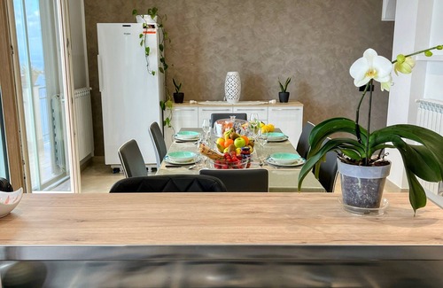 Conca dei Marini House | L’Ulivo Blu house, 5km from AmalfinPanoramic view on the Amalfi Coastnn