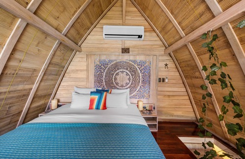 El Nido Resort | Lumbung Loft Villa with Balcony and Seaviews
