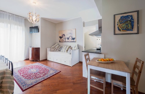 Mascalucia Apartment | Lumia Luxury Apartments - Olive tree