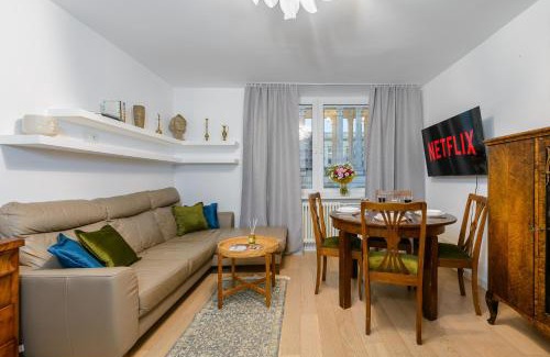 Centrum Apartment | Lumina apartment in center Warsaw
