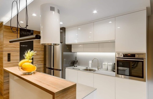 Lodz Apartment | Lumina stylish 2-level apart next to Księży Młyn