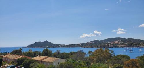Agay Apartment | Lumineux appartement avec vue sur mer