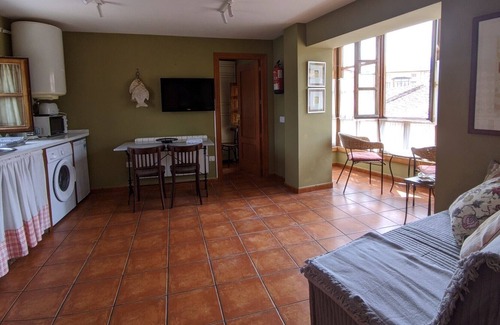 La Portilla Apartment | Luminoso Apartamento con Galería